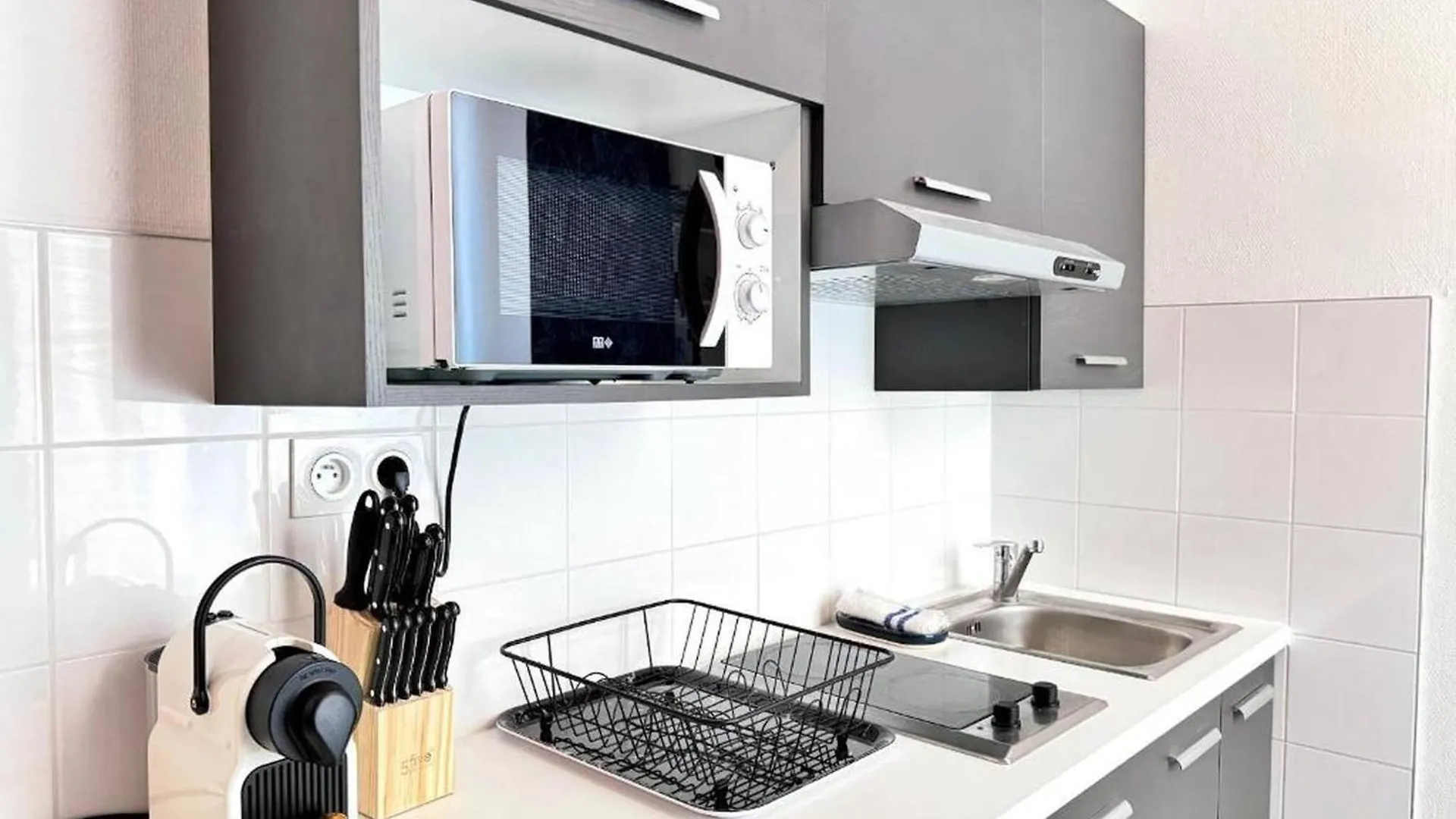 Suite Aurore - Check In H24 - Wifi Lyon